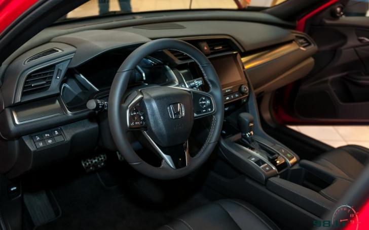 Dešimtos kartos Honda Civic/Vytauto Pilkausko nuotrauka