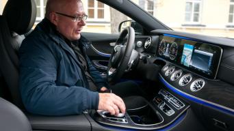 Arnoldas Lukošius bando E klasės Mercedes-Benz