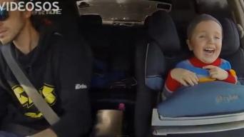 Vaikas automobilyje