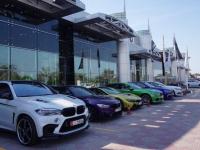 BMW salonas Abu Dabyje