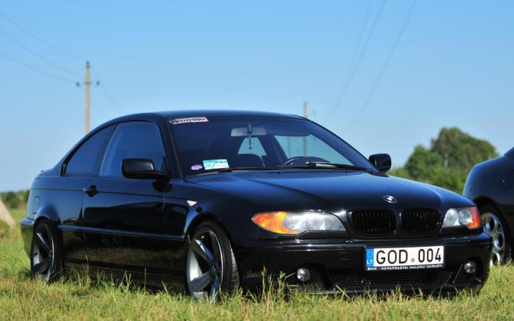 Išskirtiniai automobiliai/Vytauto Pilkausko nuotrauka