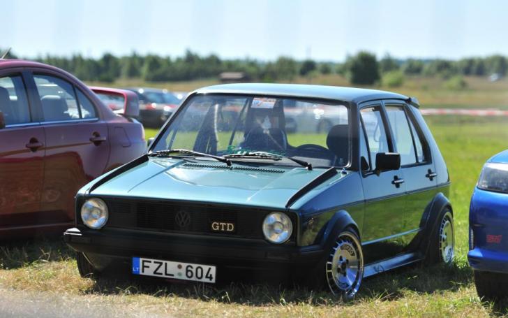 Išskirtiniai automobiliai/Vytauto Pilkausko nuotrauka