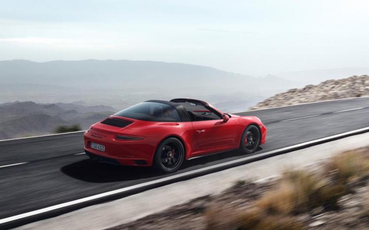 Porsche 911 Targa 4 GTS