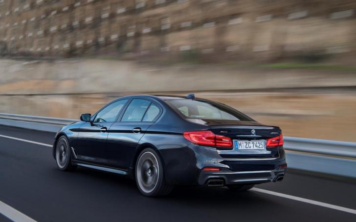 BMW M550i xDrive