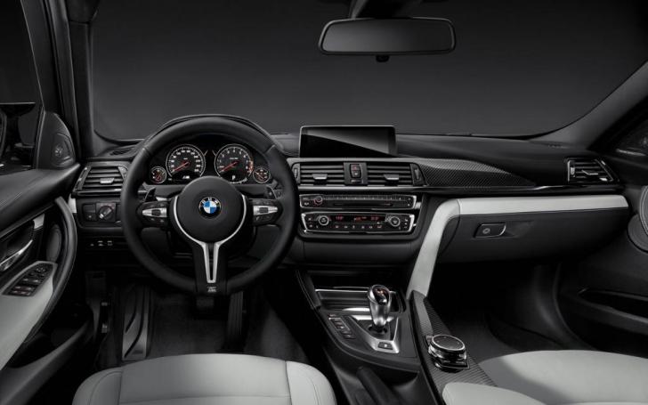 BMW M3/Gamintojo nuotrauka