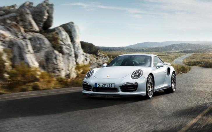 Porsche 911 Turbo/Gamintojo nuotrauka