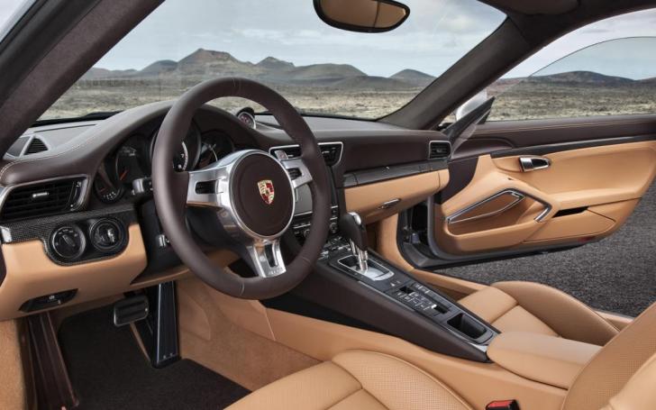 Porsche 911 Turbo/Gamintojo nuotrauka