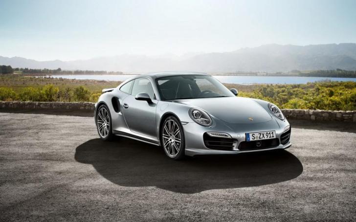 Porsche 911 Turbo/Gamintojo nuotrauka