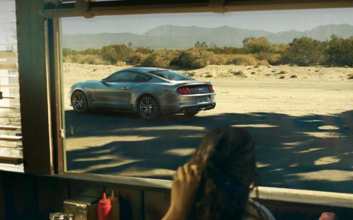 Ford Mustang 2015/Gamintojo nuotrauka