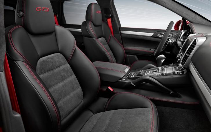 Porsche Cayenne GTS/Gamintojo nuotrauka
