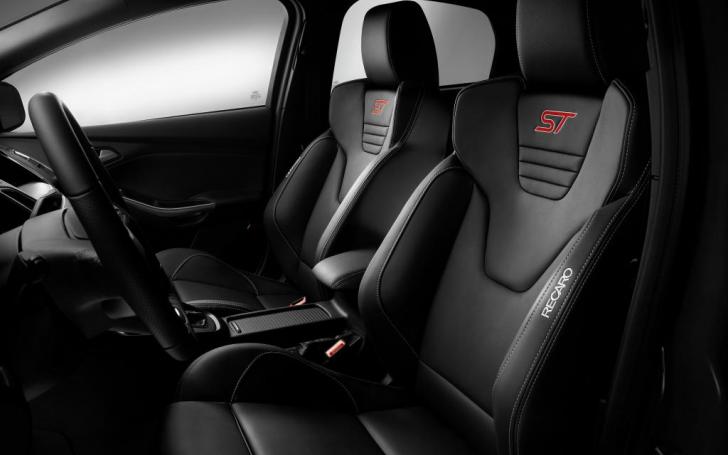 Ford Focus ST/Gamintojo nuotrauka