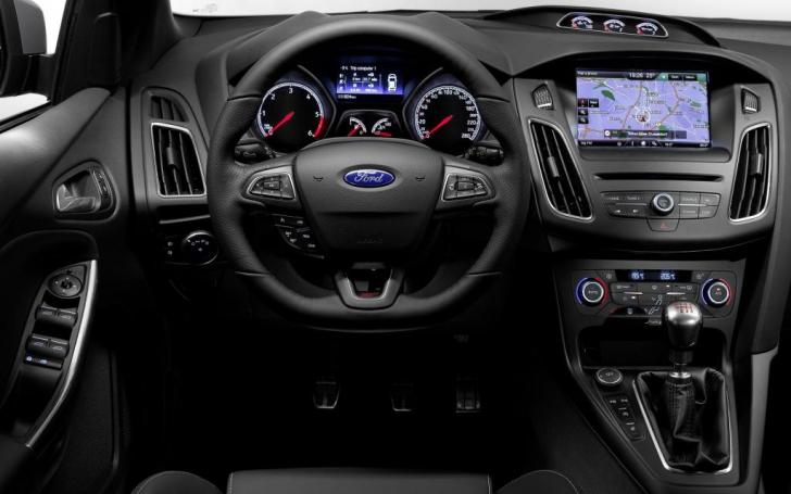 Ford Focus ST/Gamintojo nuotrauka