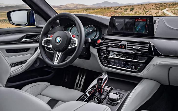 BMW M5