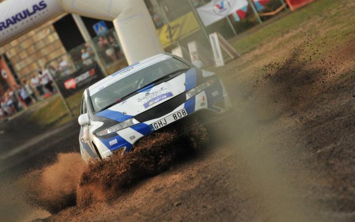 300 Lakes Rally 2014