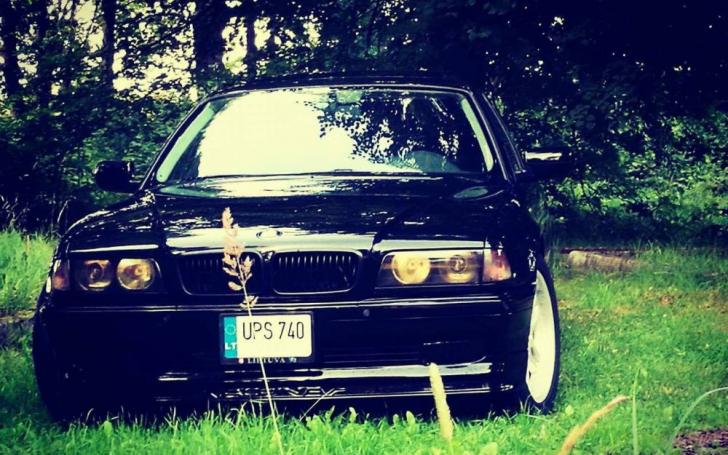 BMW 740i