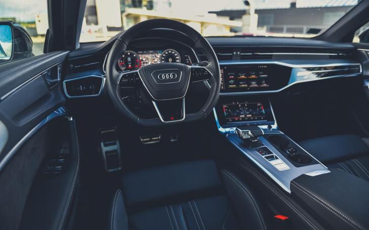 Audi A6 interjeras Audi A6 interjeras