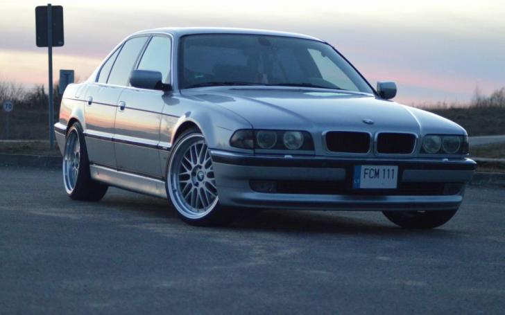 BMW E38/Asmeninio archyvo nuotrauka