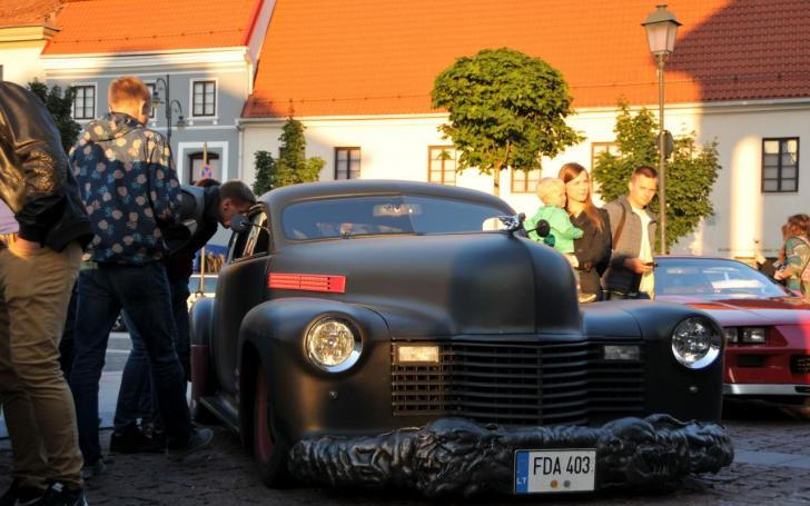 Amerikietiškų automobilių susitikimas/Vytauto Pilkausko nuotrauka