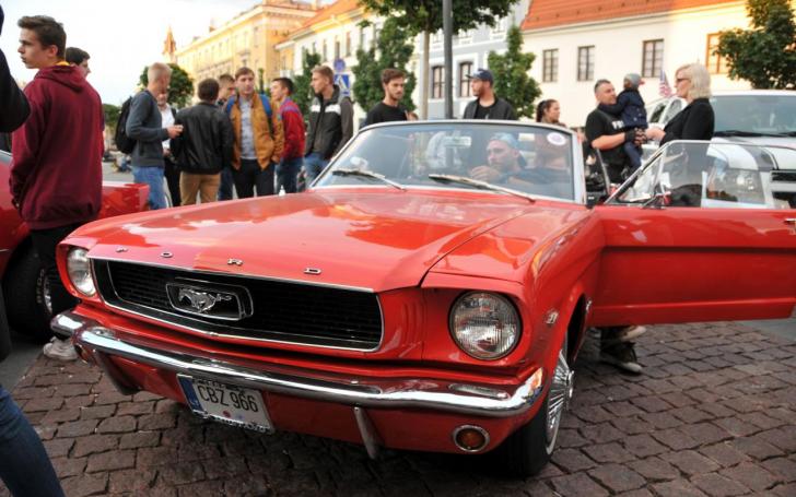 Amerikietiškų automobilių susitikimas/Vytauto Pilkausko nuotrauka