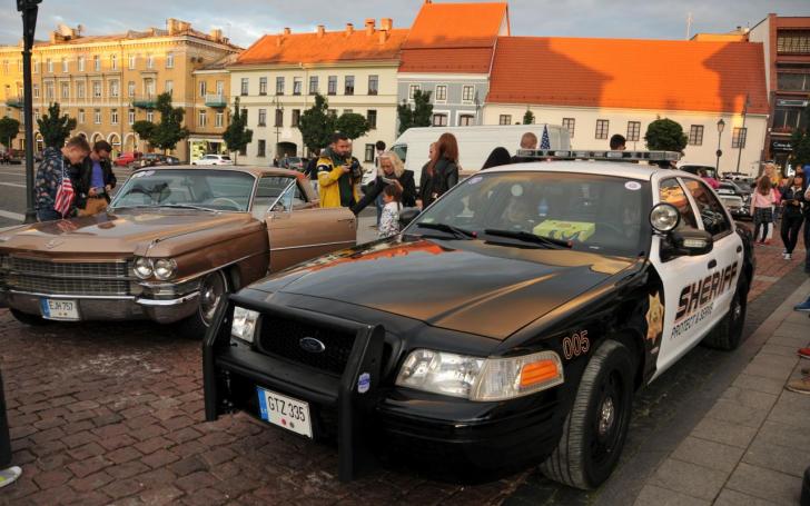 Amerikietiškų automobilių susitikimas/Vytauto Pilkausko nuotrauka
