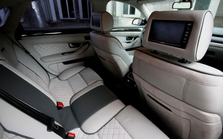 Audi S8 Superior Grey Edition/Gamintojo nuotrauka