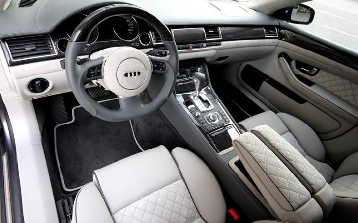 Audi S8 Superior Grey Edition/Gamintojo nuotrauka