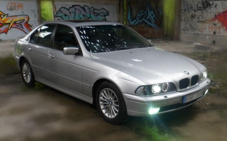 BMW E39/Asmeninio archyvo nuotrauka