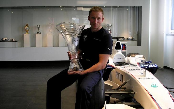 Su dar karštu Montrealio GP ‘08 trofėjumi/Asmeninio archyvo nuotrauka Andrius Šerkšnas