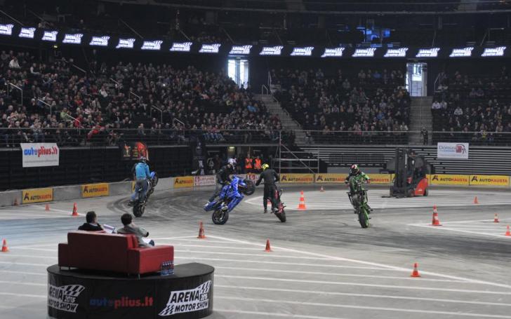 Arena Motor Show 2015