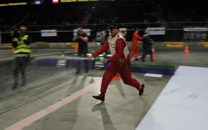 Arena Motor Show 2014
