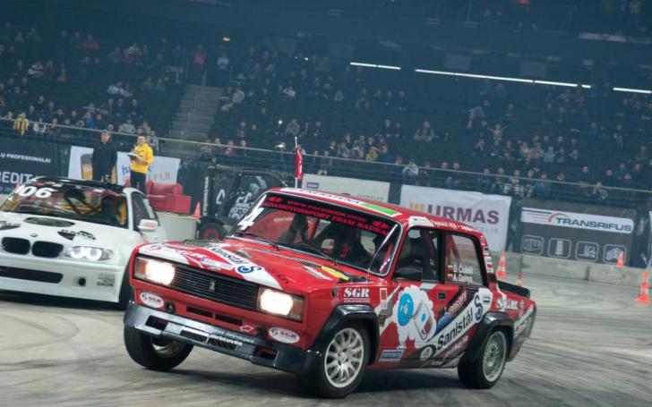 ASFA Motor Show 2013: driftas uždaroje patalpoje