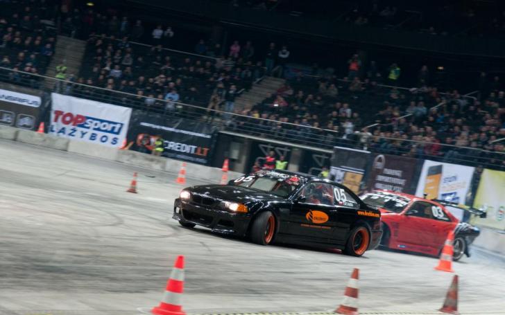 ASFA Motor Show 2013: driftas uždaroje patalpoje