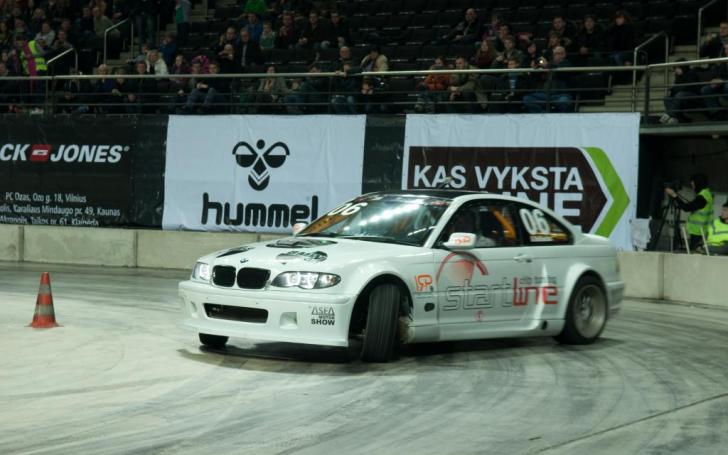 ASFA Motor Show 2013: driftas uždaroje patalpoje