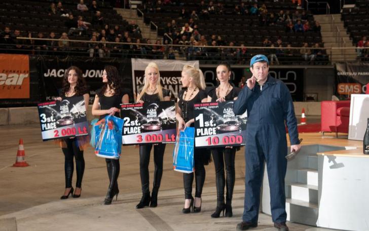 ASFA Motor Show 2013: driftas uždaroje patalpoje