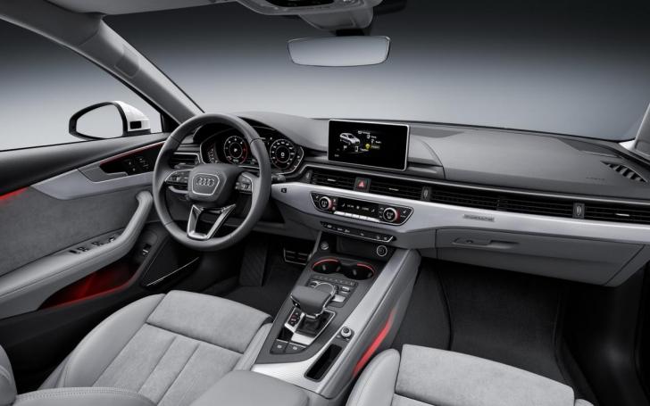 Audi A4 Allroad Quattro/Gamintojo nuotrauka