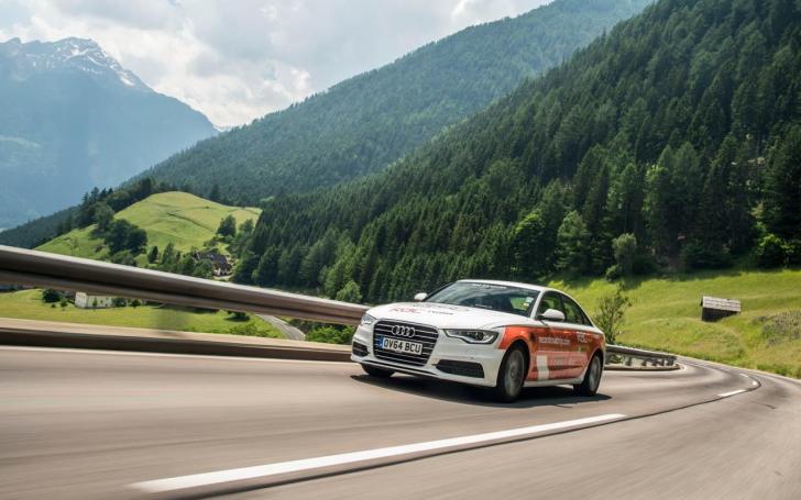 Audi A6/Gamintojo nuotrauka