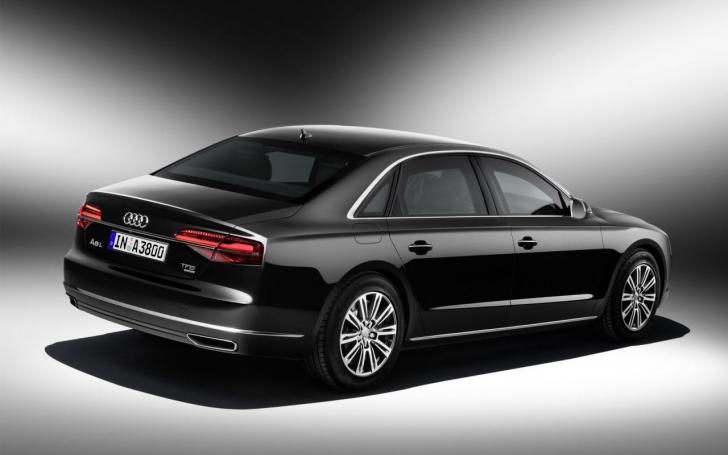 Audi A8 L Security/Gamintojo nuotrauka