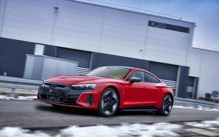 Audi e-tron GT Audi e-tron GT