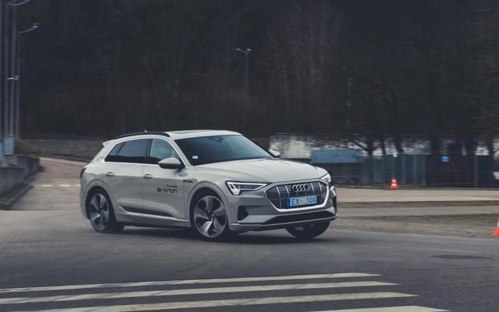 Audi e-tron
