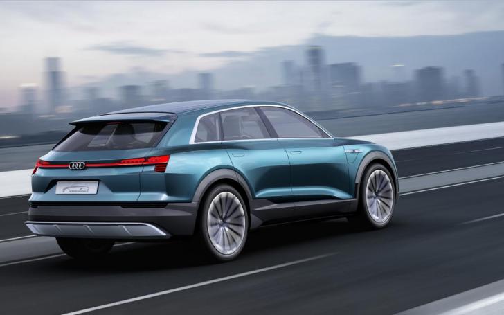 Audi E-tron Quattro/Gamintojo nuotrauka
