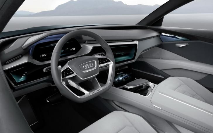 Audi E-tron Quattro/Gamintojo nuotrauka