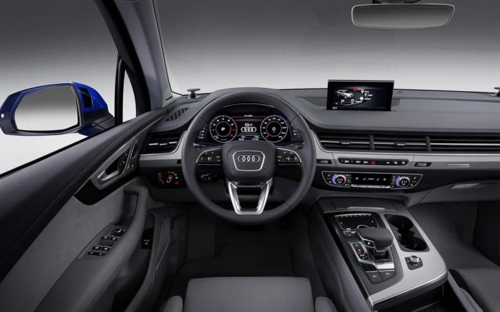 Audi Q7/Gamintojo nuotrauka