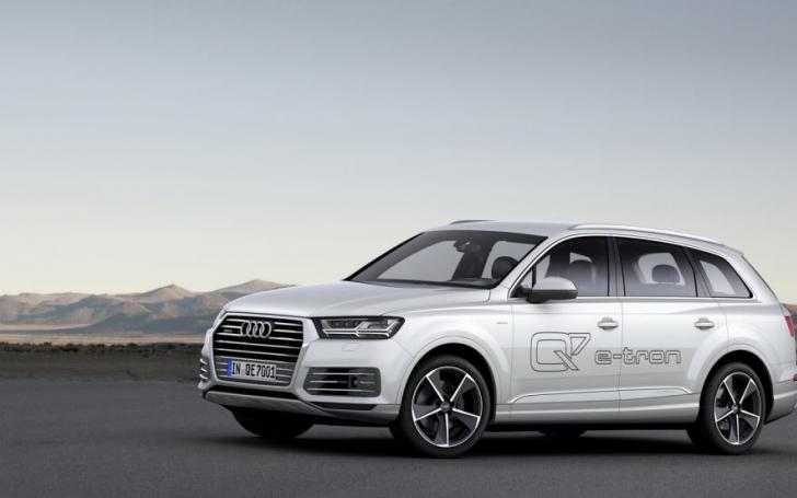 Audi Q7 E-Tron 3.0 TDI Quattro/Gamintojo nuotrauka