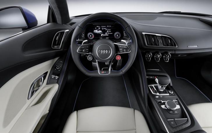 Audi R8 V10/Gamintojo nuotrauka