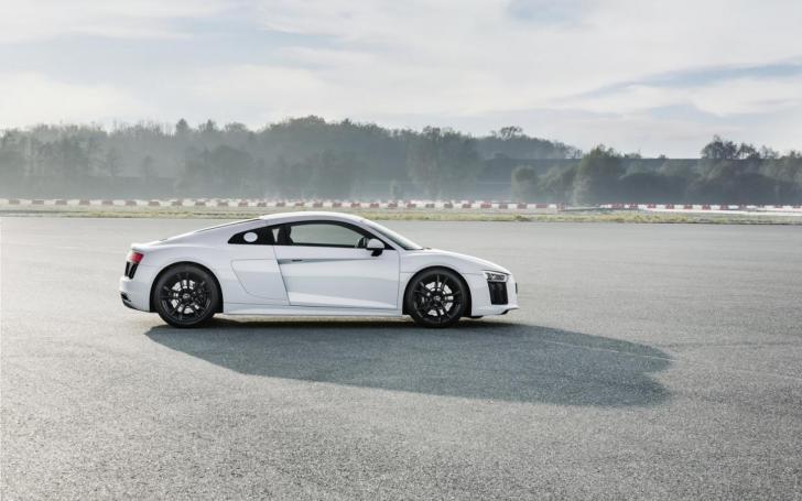 Audi R8 V10 RWS