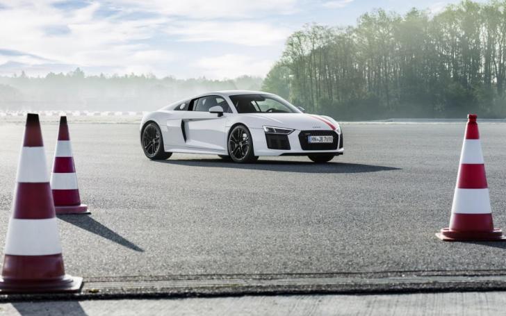 Audi R8 V10 RWS