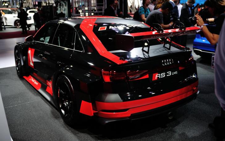 Audi RS3 LMS Sedanas/Vytauto Pilkausko nuotrauka