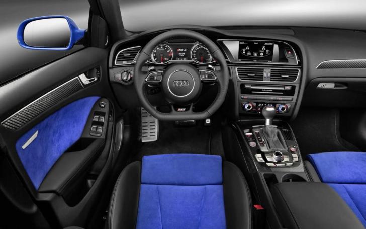 Audi RS4 Avant Nogaro/Gamintojo nuotrauka