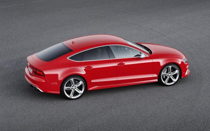 Audi RS7/Gamintojo nuotrauka