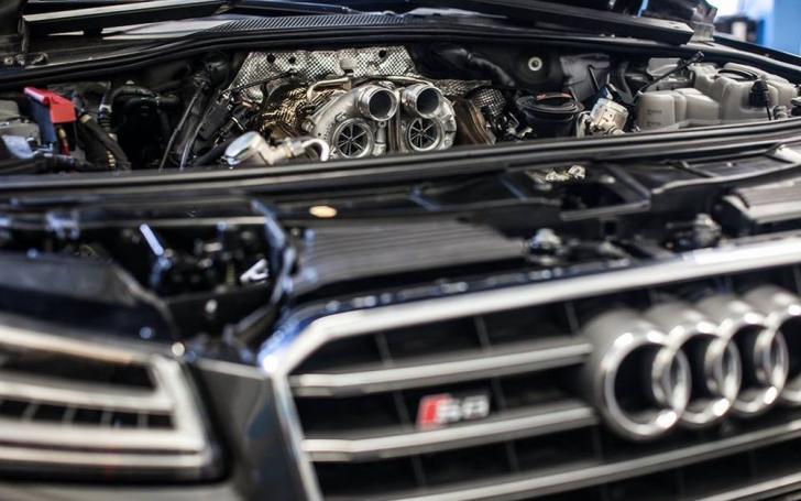 Audi S8